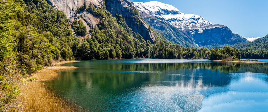Lake Los Cantaros, Andean glacial origin, Neuquen, Patagonia, Argentina
