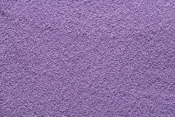 Fine blueberry-flavored sugar crystals for frosting cocktails