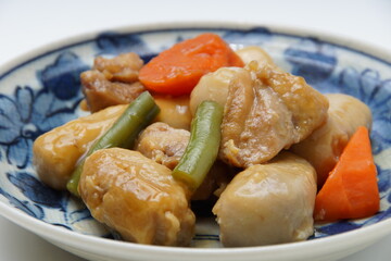 里芋と鶏肉の煮物
