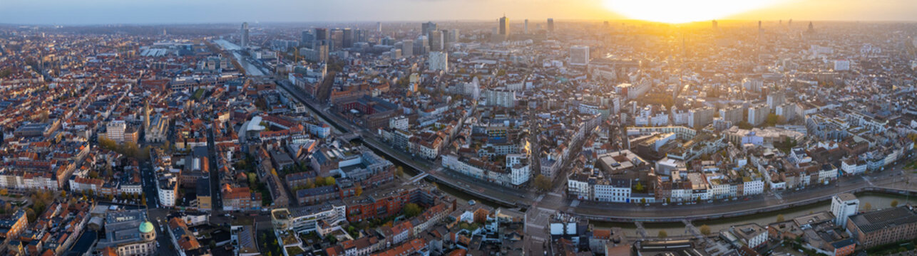 Fototapeta Aerial panorama view of the capital city Brussels on a sunny morning day in spring in Belgium