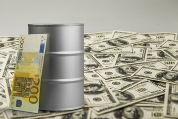 Metal silver Oil barrel Drum and money