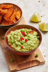 Pea guacamole
