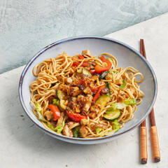 Asian noodle stir-fry with tofu