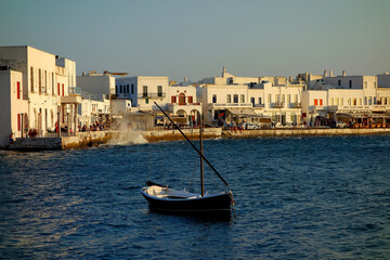 Pueblo de vacaciones en el mediterraneo 