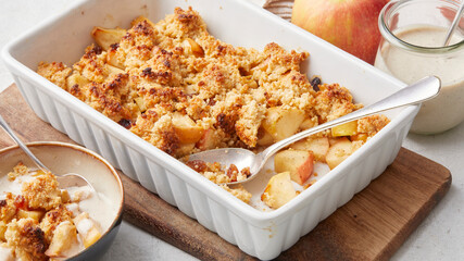 Apple crumble