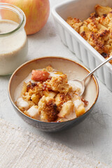 Apple crumble
