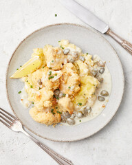 Potatoes with cauliflower and caper dressing
