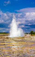 Großer Geysir in Island , Natur Schauspiel 