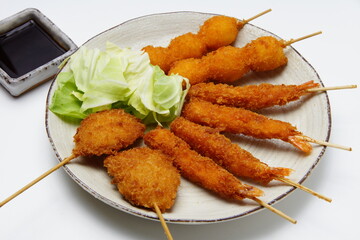 串カツ　串揚げ