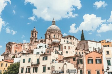 Obraz premium Exterior of a building in watercolor style by the sea