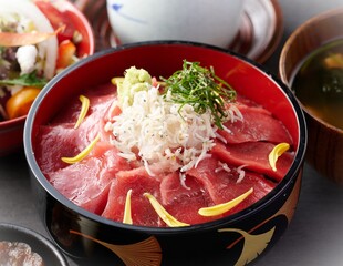 鮪丼