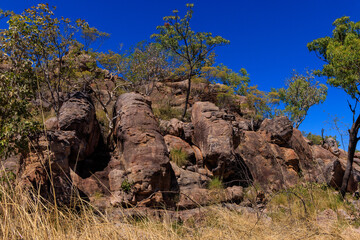 オーストラリア　ノーザンテリトリーのニトミルクのLelivnの奇妙な岩