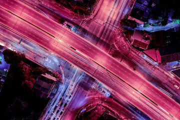 Expressway, Self-driving autonomous electric cars of the future with elements move along a busy traffic intersection. Artificial Intelligence, Car Scan, GPS Tracking, Smart Roads, IoT, highway