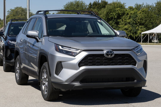 Toyota RAV4 XLE AWD SUV display at a dealership. Toyota offers the RAV4 with a 203HP 2.5L 4-Cylinder engine. MY:2025