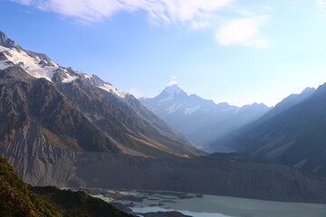 Fototapeta premium マウントクック、国立公園、アオラキ、世界遺産、セアリーターンズトラック（ニュージーランド）