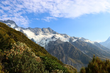 Fototapeta premium マウントクック、国立公園、アオラキ、世界遺産、セアリーターンズトラック（ニュージーランド）