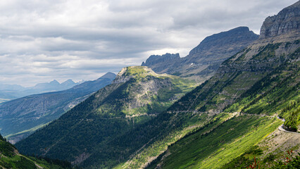 Scenic views on Highline Trail of Logan Pass in glacier national park, Montana, USA