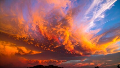 Fototapeta premium Dramatic sunset cloudscape (4)