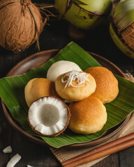 Khanom Krok Thai Coconut Pancakes – Authentic Street Dessert
