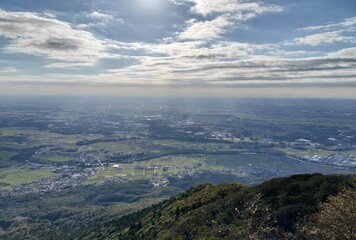 Fototapeta premium Autumn Panoramic View from the Summit of Mt. Tsukuba_5 筑波山山頂から見下ろす秋の絶景パノラマ_5