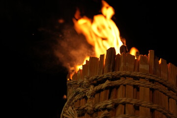 Torch and Firewood Blaze with Heat / 日本三奇祭「吉田の火祭り」闇を照らす松明の炎とスパーク