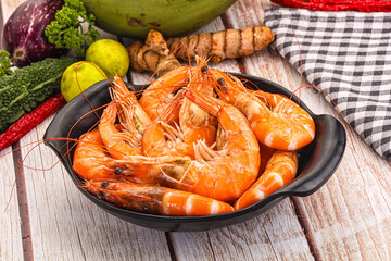 Tasty hot big boiled prawns