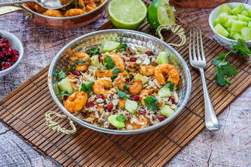 Tandoori prawns with wild rice