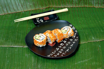 Sushi Rolls inside out
