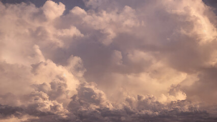 Obraz premium clouds at sunset