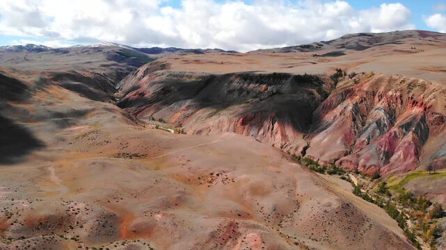 Kyzyl-chin valley, altai republic, russia: colorful martian landscape. Media