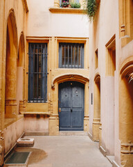 Fototapeta premium Building in Lyon, France