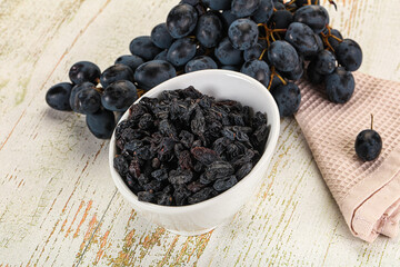 Dry ripe sweet blue raisin