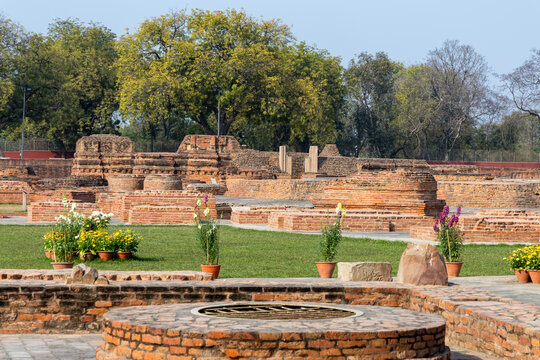 sarnath sacred ruins near varanasi india marking buddha first sermon place