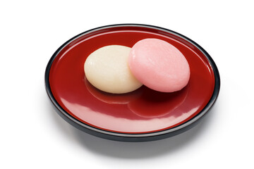 シンプルな紅白餅と和の器