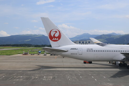 JAL.