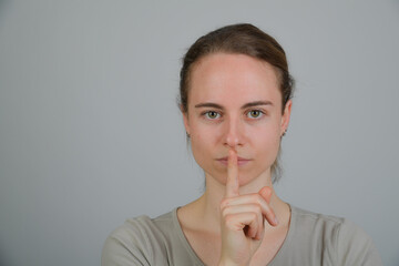 schweigen, frau, finger, lippen, leise, gesicht, geheim, gebärde, schönheit, hand, person, hush,...