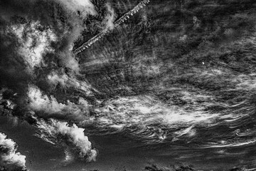 この先に、宇宙空間が、存在する © Mi