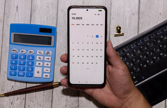 october 3. 3th day of month, calendar date.