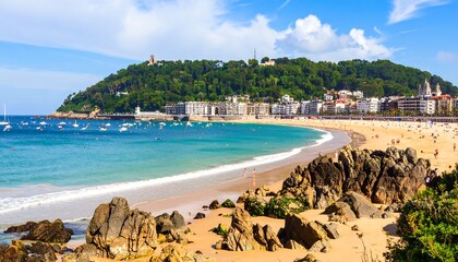 Obraz premium Coastal town beach scene under a sunny sky