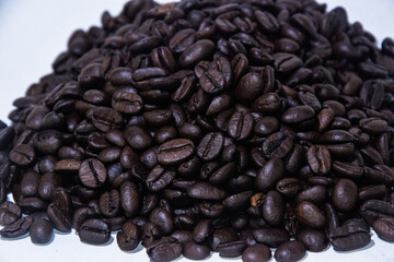 roasted coffee beans