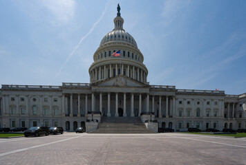 Obraz premium USA Capitol. Washington DC skyline featuring the Capitol. Senate and House USA building. USA government seat in District of Columbia. The Capitol building. Capital of democracy.