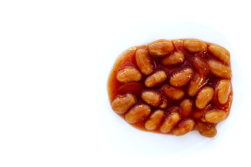 Baked beans in tomato sauce