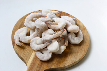 Frosted shrimps preserved for cooking