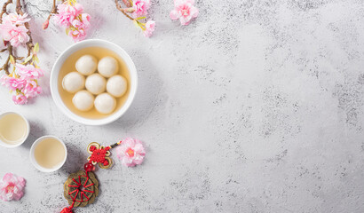 Tang Yuan(sweet dumplings balls), a traditional cuisine for Mid-autumn, Dongzhi (winter solstice ) and Chinese new year. Chinese characters FU in the article refer to fortune, wealth, money flow.