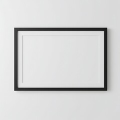 黒枠の静寂、無限の余白
