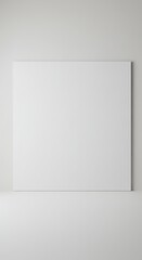 白いキャンバス、静寂の空間