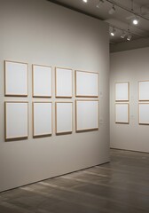 静謐な空間の白、光と影の幾何学