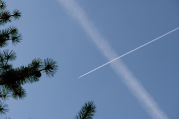 Crossing condensation trails young and old
