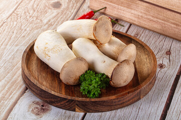 Asiam mushrooms raw eringi heap