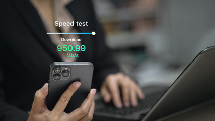 Internet Speed Test Result on Smartphone High Speed Download Technology